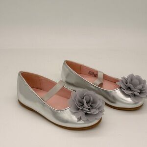 Silver Nina Kids Shoes with Flower Accent